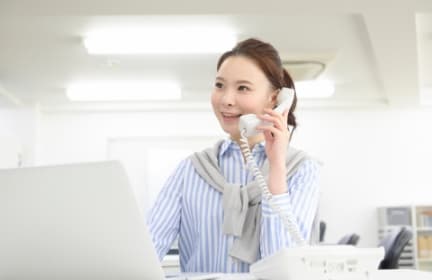 社内の問合せ担当者